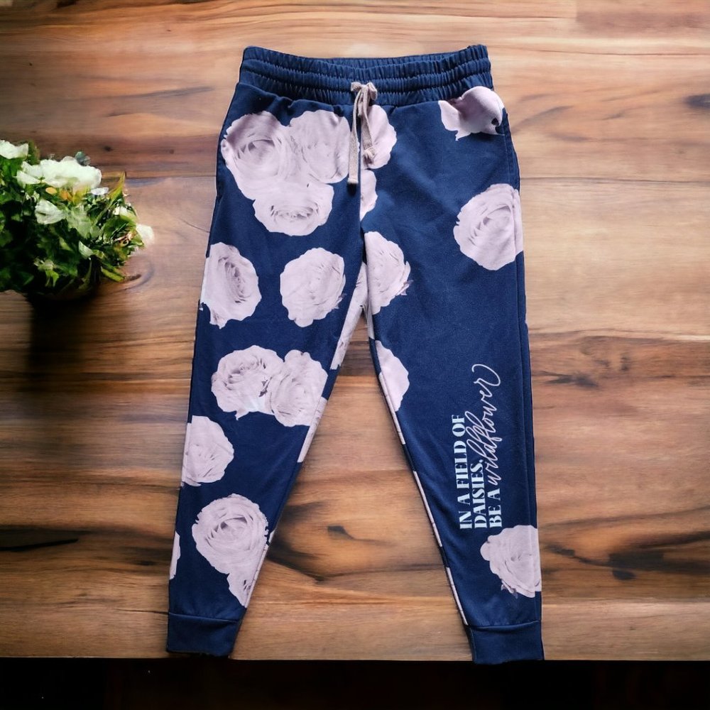 NWOT LADYBOSS Joggers or Casual Day wear Size MED